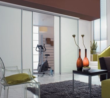 Mekanizma rrëshqitës për profile alumini